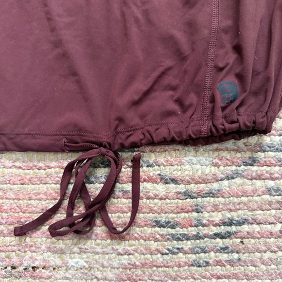 Mountain Hardware Sun Hoodie - Picture 2 of 5